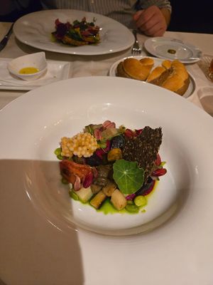 Garden salad at Bistrot De Venise in Venice