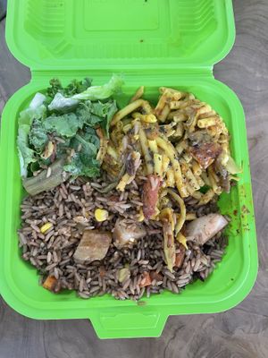   at Papa Earl - Mobile Food Vendor in Mount Standfast