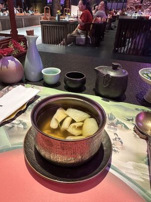 Tasty soup  at Shuyanfu - 蜀宴府 in Chengdu