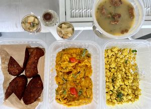 Delivery containers. All very well packed. at Gaia Art and Cafe in Rio De Janeiro