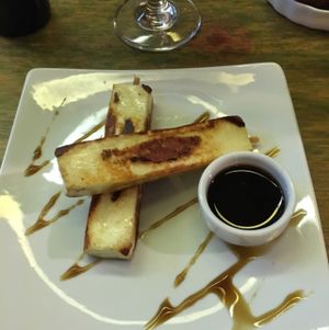 Halloumi and molasses starter at Gaia Art and Cafe in Rio De Janeiro