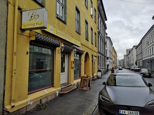 Outside at Loving Hut - St. Hanshaugen in Oslo