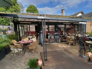 Restaurant at La Parenthèse in Giverny