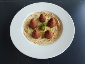 Vegan Kibbeh served with garlic hummus at The Pet People Cafe in Bangalore