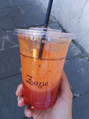 Fresh juice at Zazie in Rome