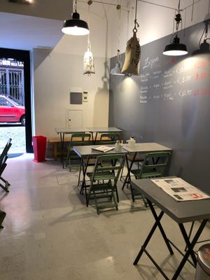 Tables at Zazie in Rome