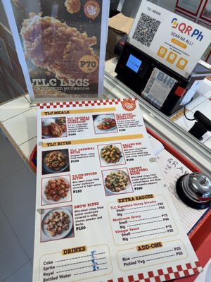 Only “original” and “spiced” flavors are vegan. Pickled veggies, gravy, and vinegar sauce also vegan.  at Taste Like Chicken in Baguio City