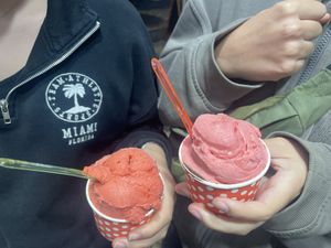 Morango e framboesa  at Lila Vanilla in Alvor