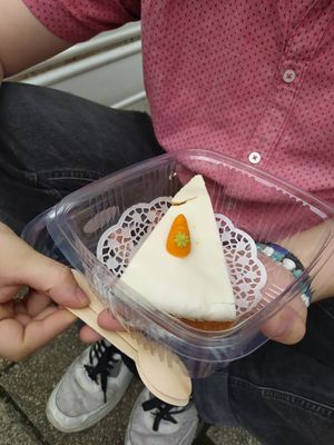 Vegan Carot Nut Cake at FÉLA in Munich