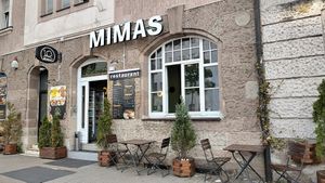 From outside at Mimas Restaurant in Erlangen