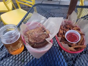 Pumpkin Cider, Reubenstein, Sweet Tater Fries at Ruby's in Ashland