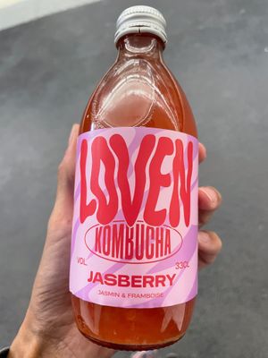  at Land & Monkeys - Père Lachaise   in Paris