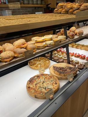  at Land & Monkeys - Père Lachaise   in Paris