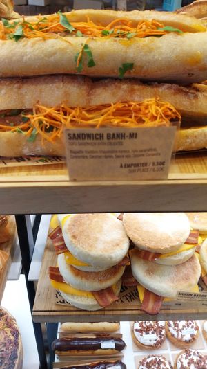  at Land & Monkeys - Père Lachaise   in Paris