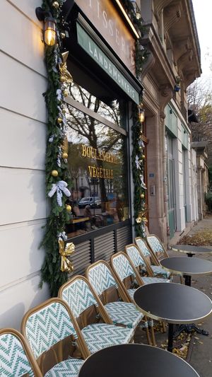  at Land & Monkeys - Père Lachaise   in Paris