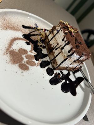 Tiramiezu  at Katzentempel Berlin Mitte in Berlin