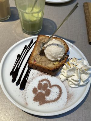   at Katzentempel Berlin Mitte in Berlin