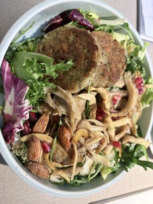 Tiroler gröstl mit Pilzen und Salar  at Katzentempel Berlin Mitte in Berlin