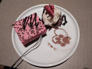 Dessert at Katzentempel Berlin Mitte in Berlin