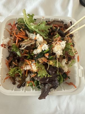 Huge portion sizes of bibimbapp  at K Street Food in Honolulu