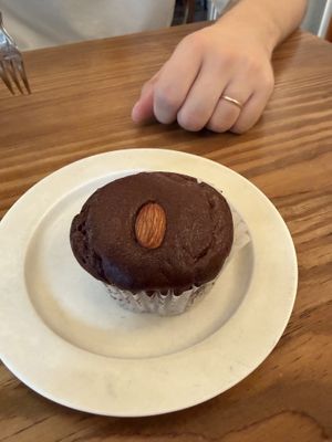 chokolate muffin  at Coret in Tokyo