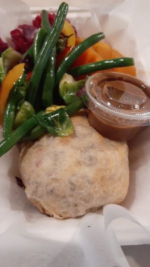Herb mushroom Wellington, stir fry veggies, with soup of the day 🍲 or salad  🥗  at Chef W Vegan Lunchbox in Nassau