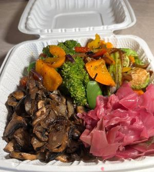  at Chef W Vegan Lunchbox in Nassau