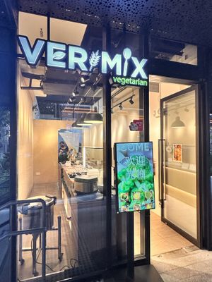   at Verimix - Le Quest in Central Singapore