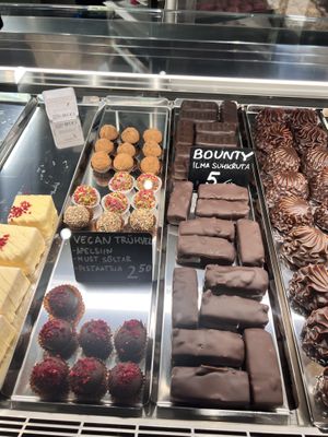 Vegan snikers protein and many others   at Souffle Desserdistuudio in Tallinn