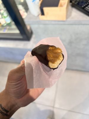 Almond caramel and protein pea powder   at Souffle Desserdistuudio in Tallinn