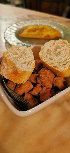 Tapas 1,90€ at El Rastrel Etic Cafe in Salamanca