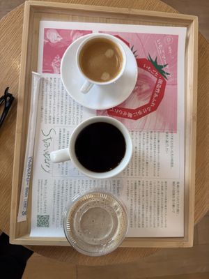 Espresso, drip coffee and banana oat drink   at Why＿？松本カフェ in Matsumoto