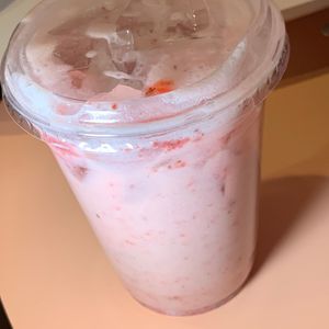 Strawberry Horchata: Coconut Rice Milk w/ Strawberries & Cinnamon at Matchacita in Kalamazoo