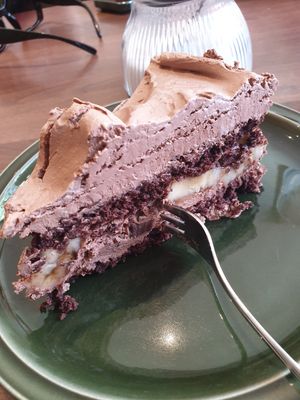 Choco banana mousse cake 😍🤤 at Herbivora in Bad Aibling