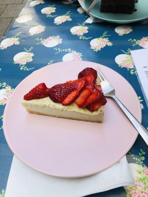   at What The Cake in Strasbourg