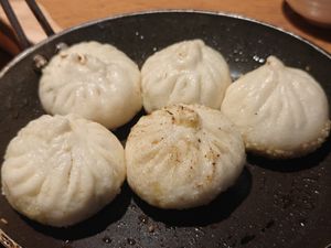Bao at Qing Chun by Perma - 慶春樸門 in Hangzhou