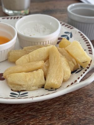 Yuka fritas (cassava chips)  at Chévere in Siargao