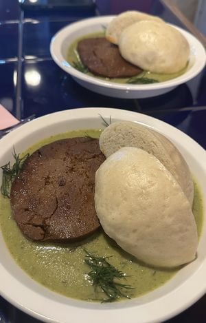 Meatloaf  at FatCat Delikatessen in Bratislava