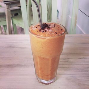 Papaya Plantain Smoothie at Buddha's Garden in San Juan Del Sur