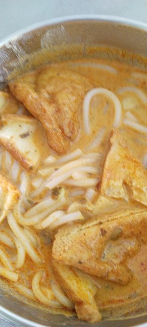 Laksa $4.50 at Piao Xiang Mixed Veg Rice in West Singapore