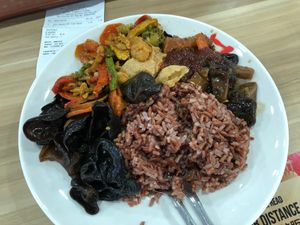3 dish + brown rice $5 at Eight Immortals Vegetarian 八仙素食园 - Toa Payoh in Central Singapore