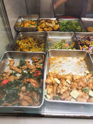 Variety of dishes at Eight Immortals Vegetarian 八仙素食园 - Toa Payoh in Central Singapore