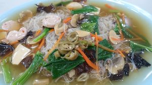 vermicelli (Bee Hoon) with gravy at Eight Immortals Vegetarian 八仙素食园 - Boon Lay Place in West Singapore