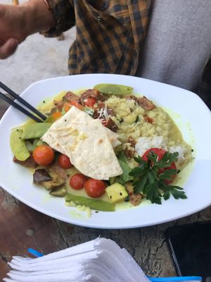 Curry at Clover in San Pedro La Laguna