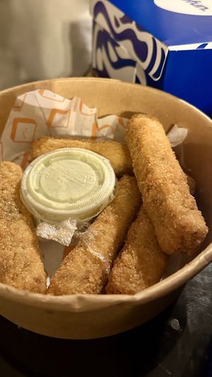 Bastones de tofu   at Tofun in Nunoa