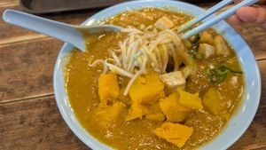 Removed the egg and sub with pumpkin at Ren Yi Vegetarian in Northeast Singapore