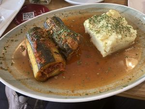Gefüllte Zucchinis  at Cafe Josefina in Munich