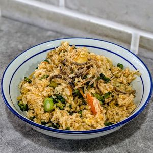 Vegan Tom Yum Fried Rice at Peace Vegetarian - Tai Seng in Central Singapore