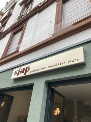 outside  at Slap Pizza in Frankfurt