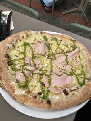 vegan pizza   at Slap Pizza in Frankfurt